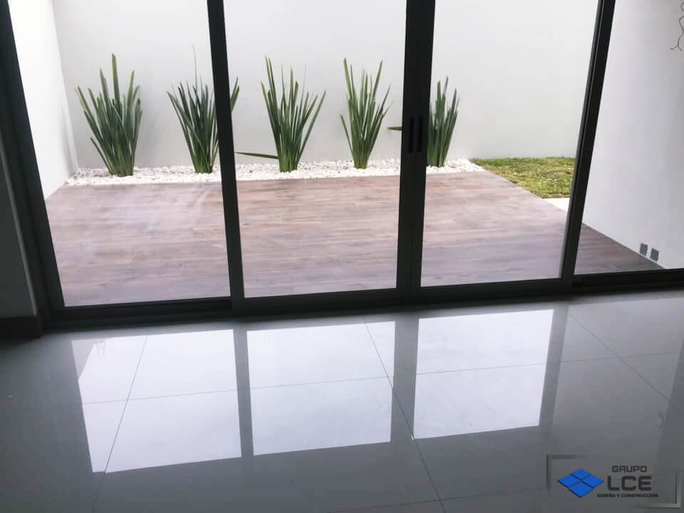 Grupo LCE Instalacion Piso-14